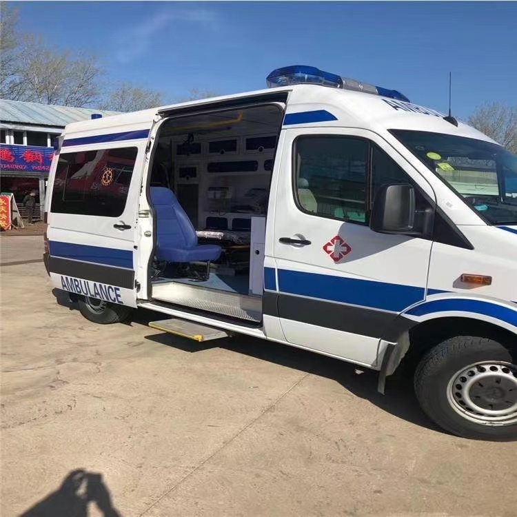 靖州私人长途救护车出租转院回家
