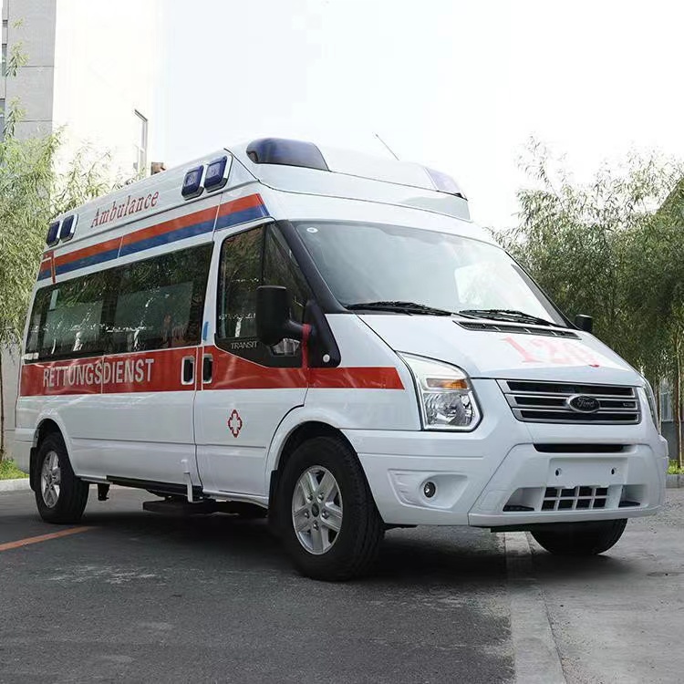 靖州行动不便者长途救护车租赁:安全转运的核心注意事项